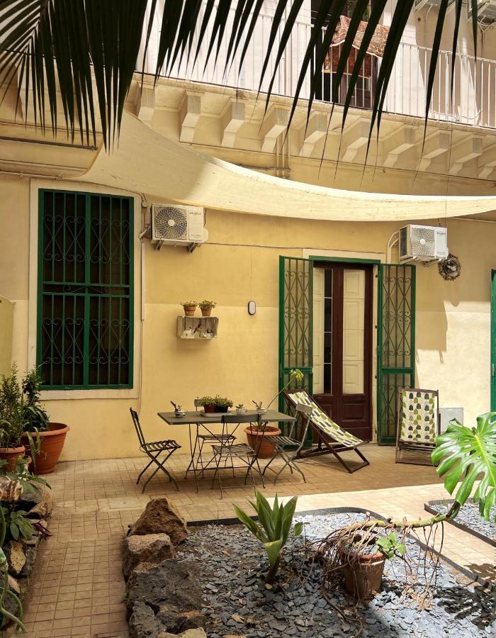 ホテル Saranton House カターニア エクステリア 写真