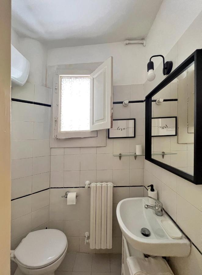 ホテル Saranton House カターニア エクステリア 写真