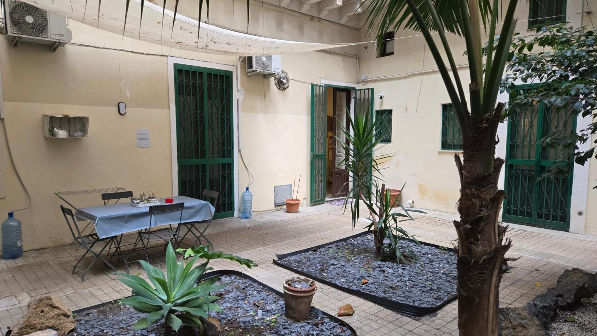 ホテル Saranton House カターニア エクステリア 写真